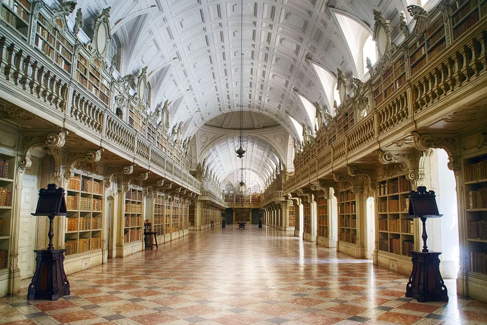 La biblioteca barroca del Palacio Nacional de Mafra